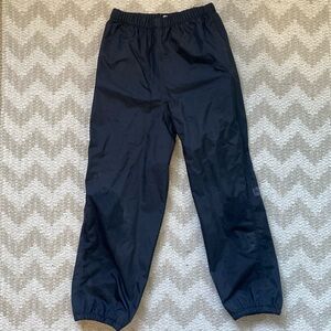 Kids MEC Rain pants size 6 excellent condition
